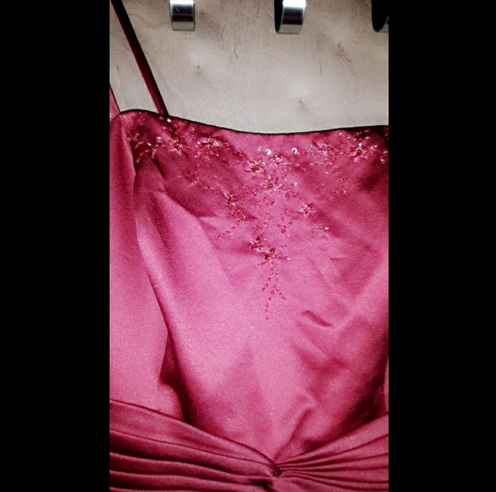 Prom Dress - Picture 2 of 4